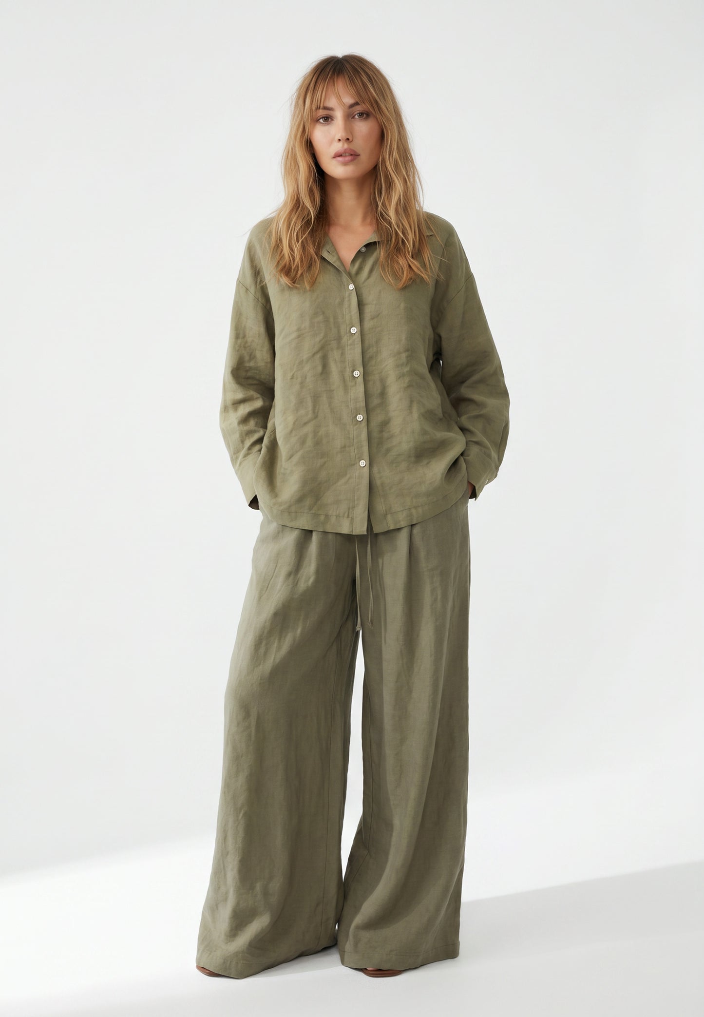 Zestaw Belaro Leuca – Oliwkowa Koszula Oversize + Spodnie Wide-Leg