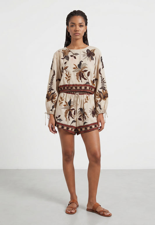 Komplet Belaro – Bluzka + Szorty w Print Botaniczny Beż