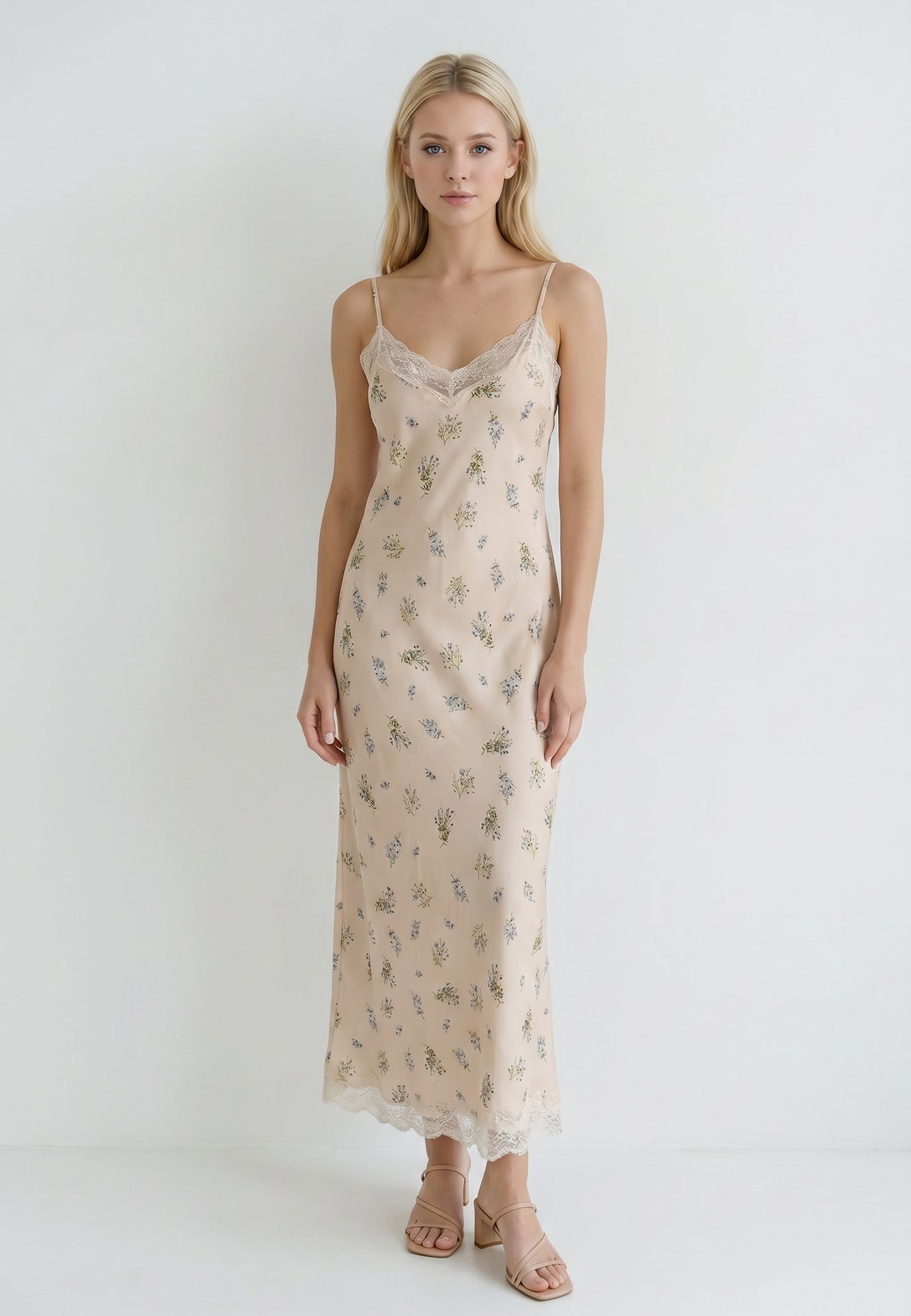 Sukienka Imperial – Beżowa Slip Dress Maxi w Kwiatki z Koronką